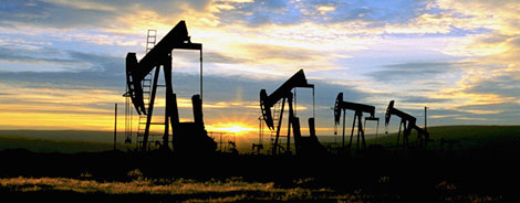 Oil prices under pressure as OPEC meeting looms