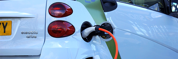Hertz pulls the plug on electric cars–especially Tesla